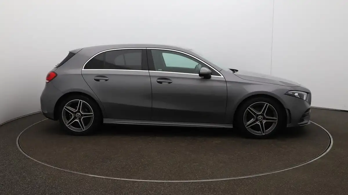 2020-mercedes-benz-a-class-13-a180-amg-line-executive-hatchback-5d-7g-dct-big-48