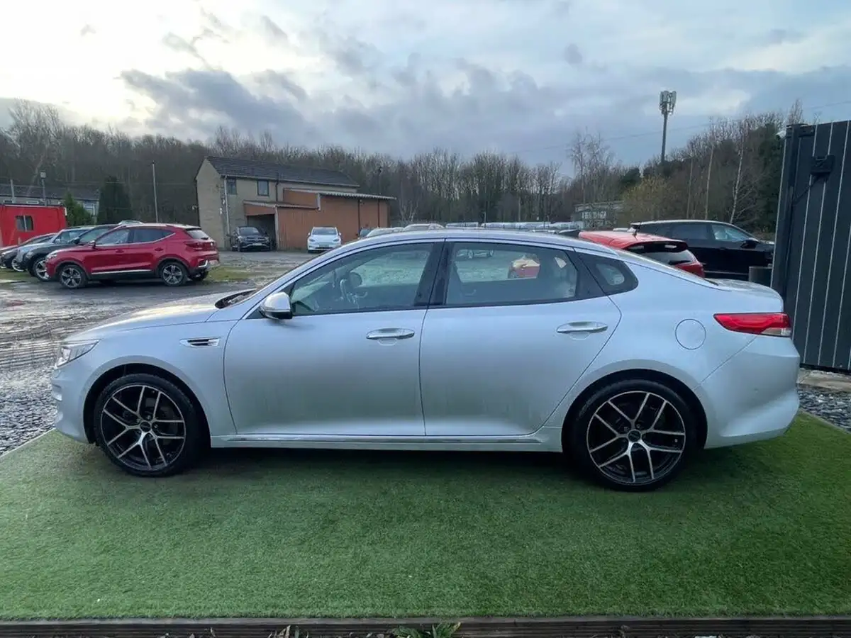 2017-kia-optima-17crdi-4-big-13