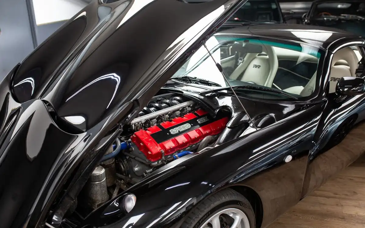 2001-tvr-tuscan-40-s-big-13
