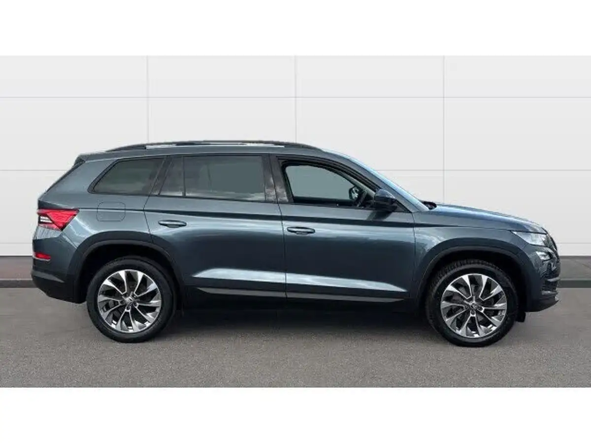 2021-skoda-kodiaq-15-tsi-se-drive-7-big-4