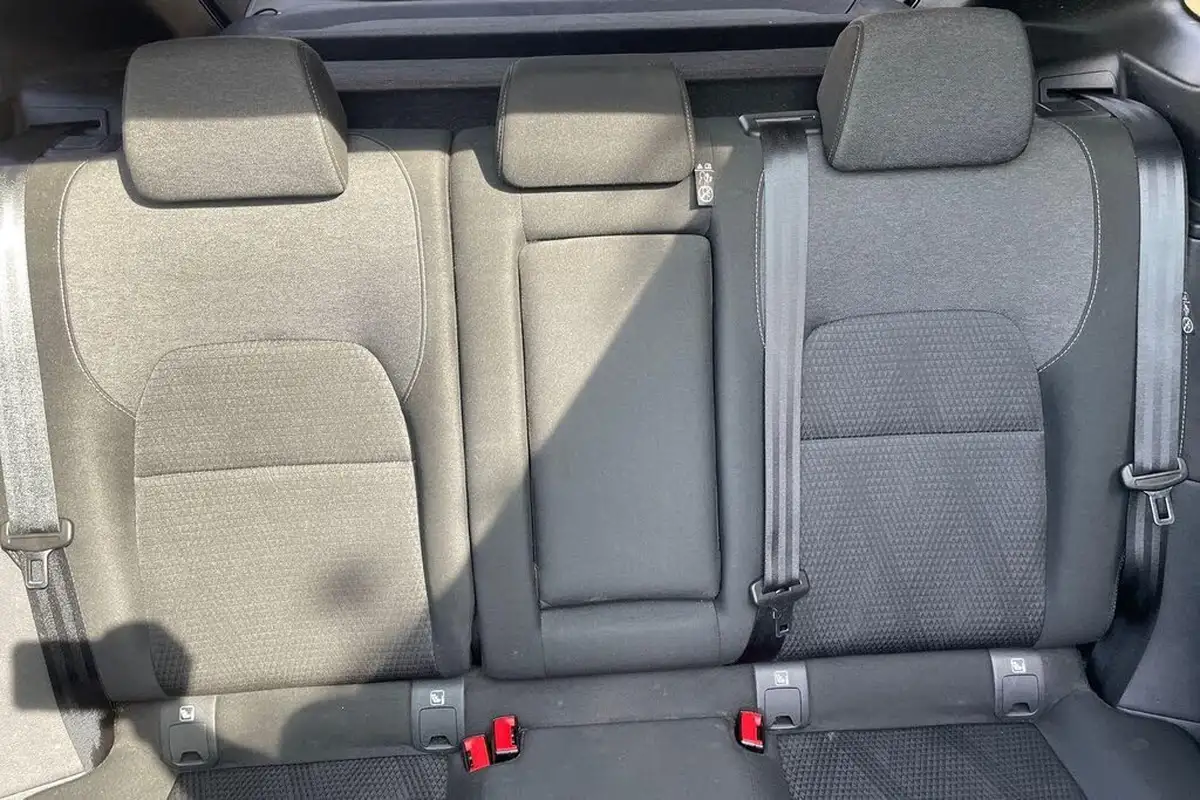 2021-nissan-qashqai-13-dig-t-premiere-edition-140ps-big-30