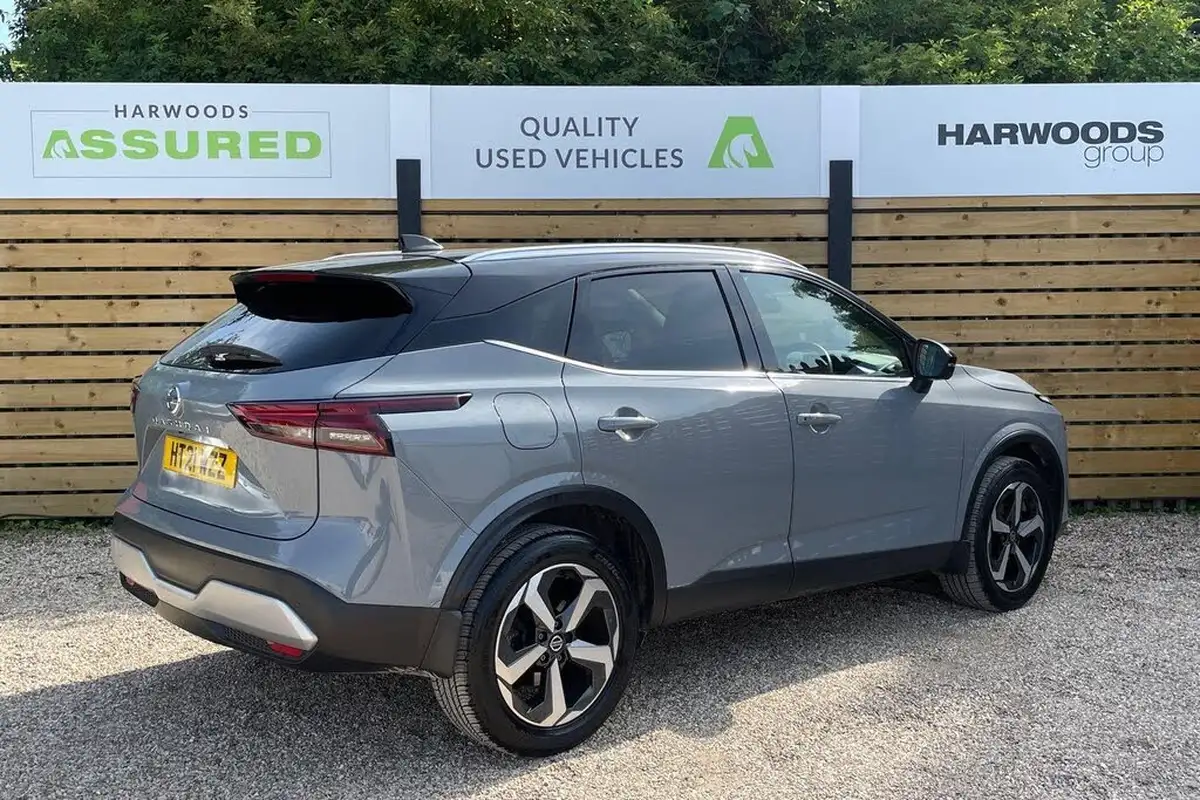 2021-nissan-qashqai-13-dig-t-premiere-edition-140ps-big-6