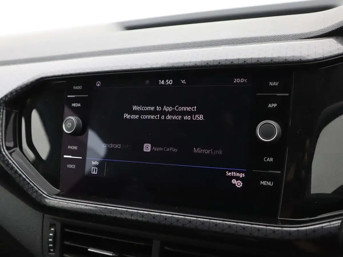 2020-volkswagen-t-cross-10-tsi-sel-115ps-big-18