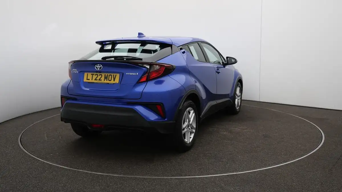 2022-toyota-c-hr-18-vvt-i-icon-big-54