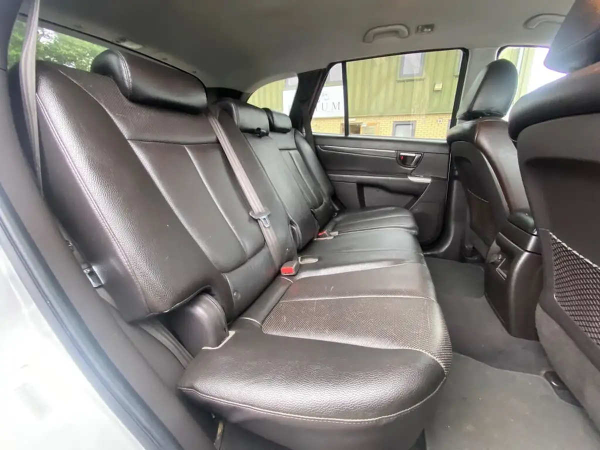 2012-hyundai-santa-fe-22td-premium-7st-auto-big-13