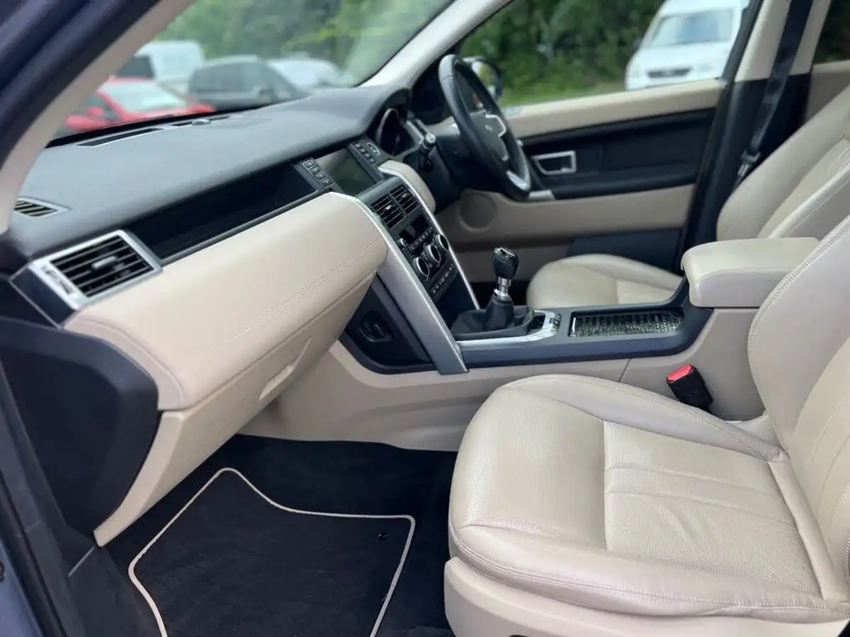 2018-land-rover-discovery-sport-20td4-hse-182ps-big-21
