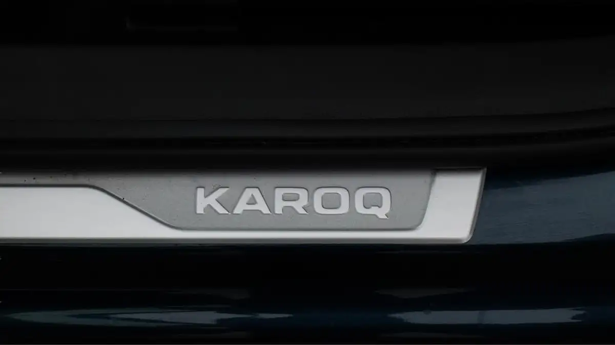 2023-skoda-karoq-15-tsi-se-l-dsg-big-20