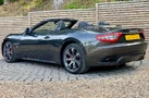 2016-maserati-grancabrio-47-sport-small-5