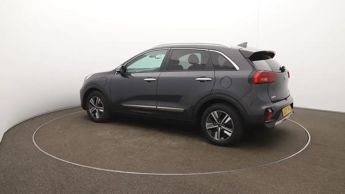 2020-kia-niro-16-gdi-phev-3-big-35