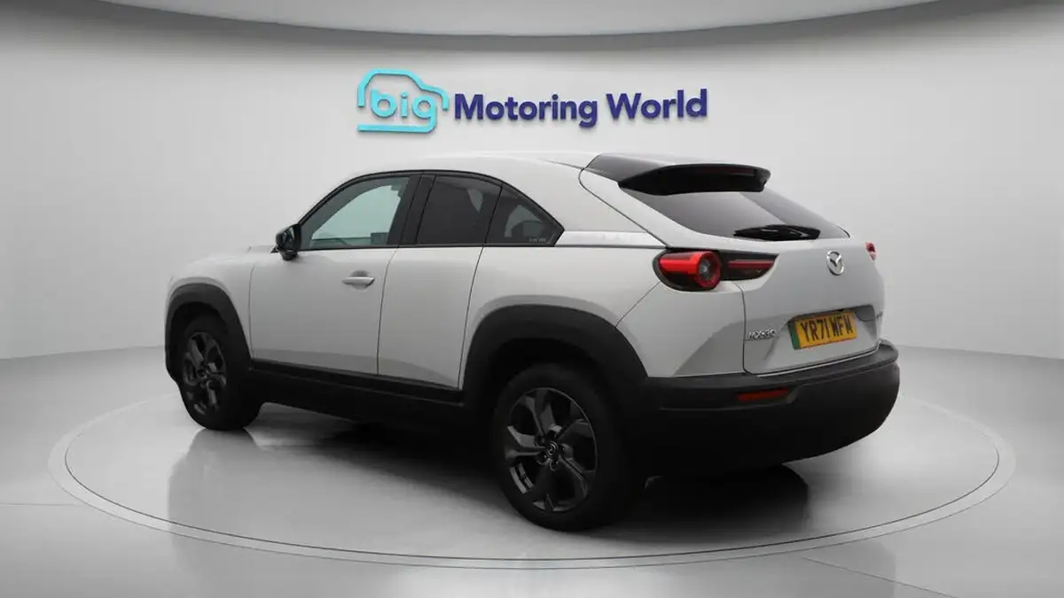 2021-mazda-mx-30-e-first-edition-big-5