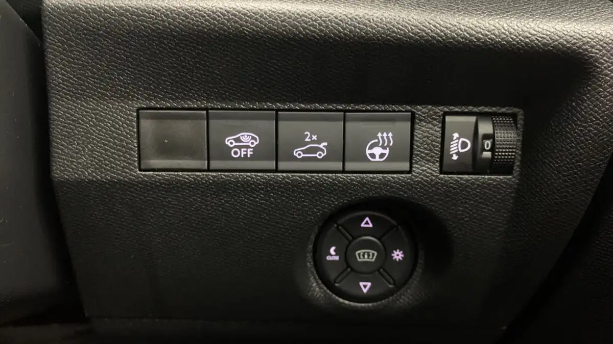 2024-citroen-c4-x-12-puretech-max-130ps-ss-eat8-big-19