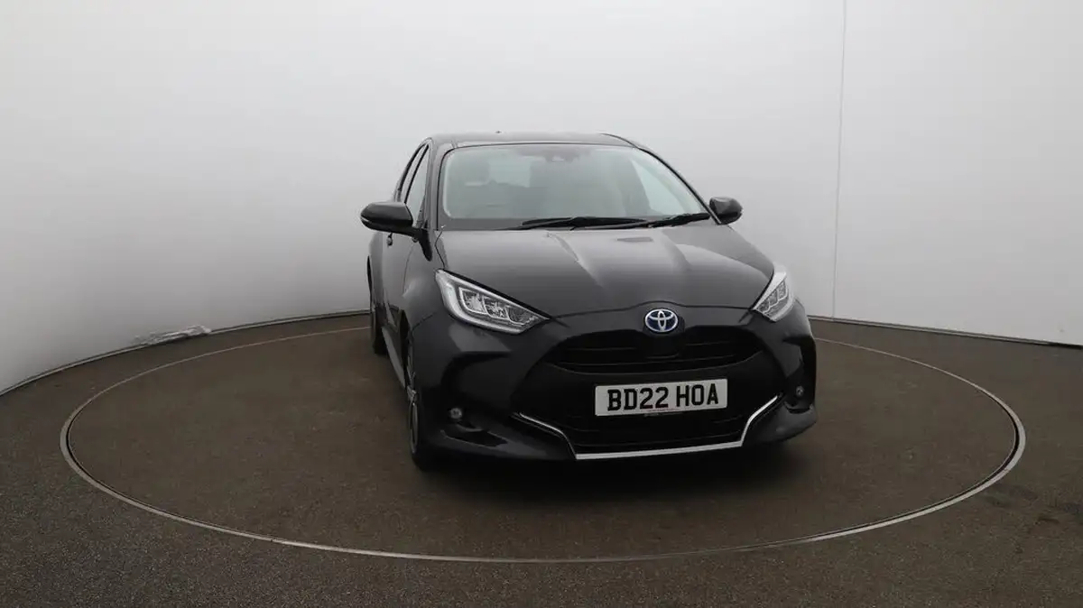 2022-toyota-yaris-15-vvt-i-excel-big-41