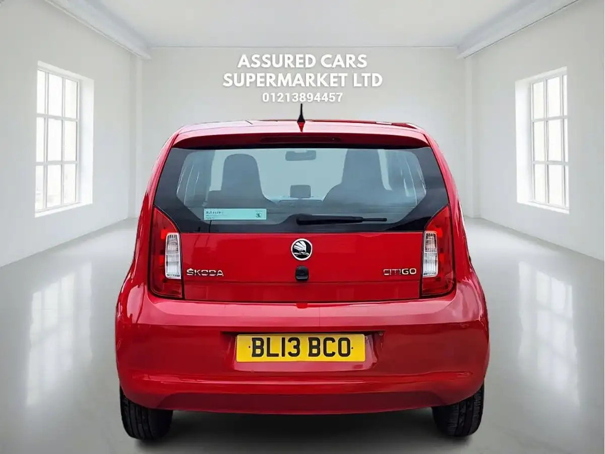 2013-skoda-citigo-10-elegance-59bhp-5d-big-10