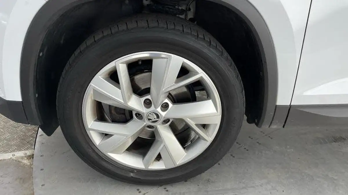 2022-skoda-kodiaq-15-tsi-se-l-dsg-big-31