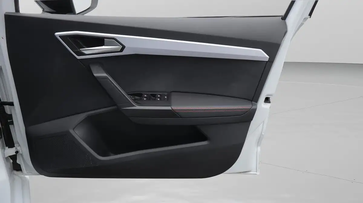 2022-seat-ibiza-10-tsi-fr-sport-110ps-big-15