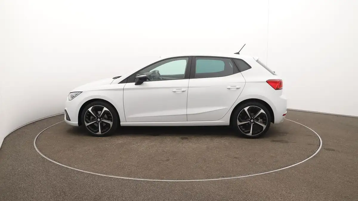 2022-seat-ibiza-10-tsi-fr-sport-110ps-big-63