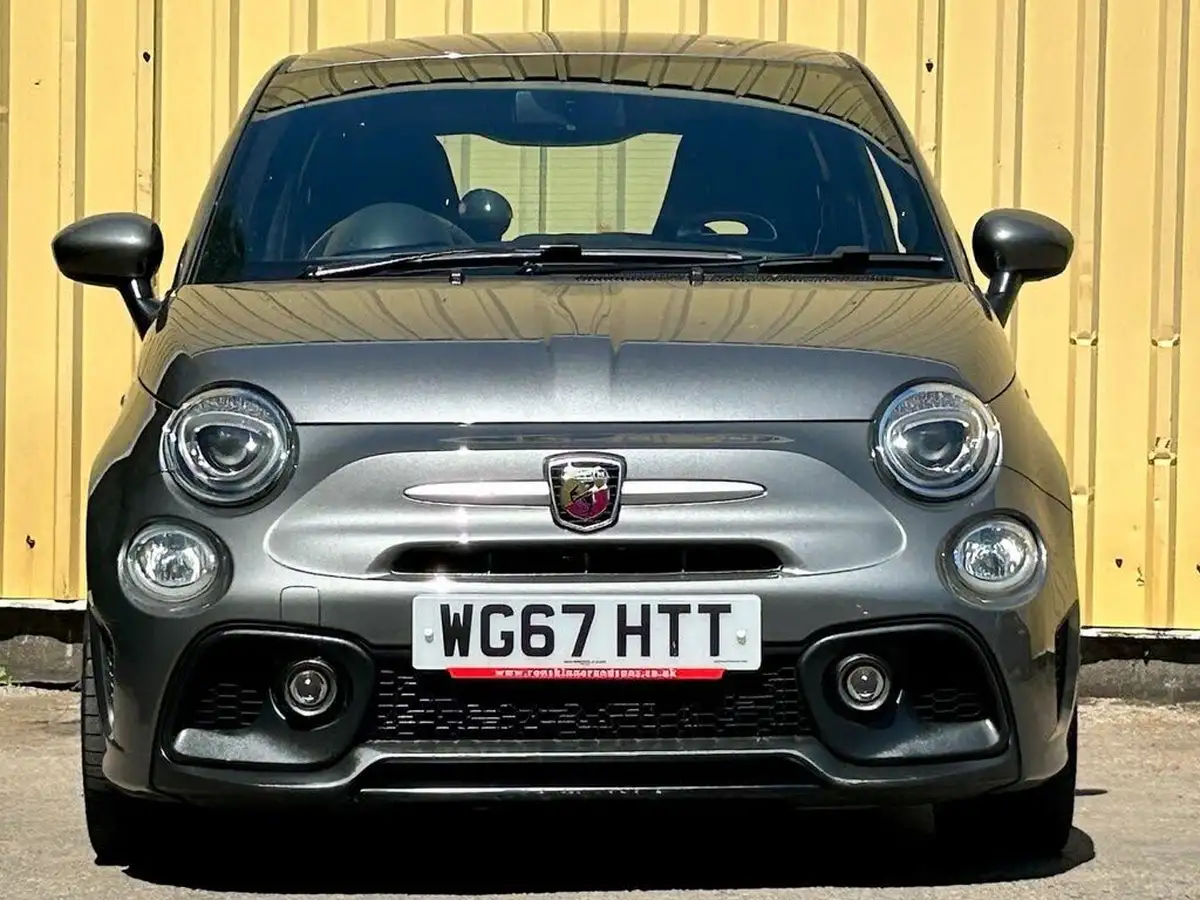 2018-abarth-595-14-tjet-big-1