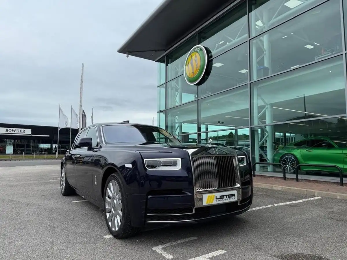 2018-rolls-royce-phantom-67-big-0