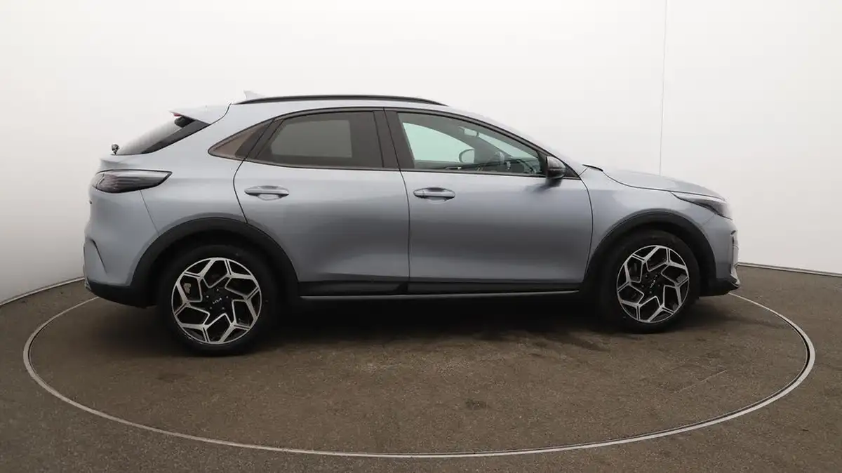 2023-kia-xceed-15-t-gdi-gt-line-158bhp-big-40