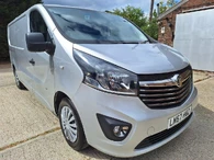 2017 Vauxhall Vivaro 1.6CDTi Sportive 2900 L2H1 (125PS)(EU6) BiTurbo (s/s) ecoTEC Panel