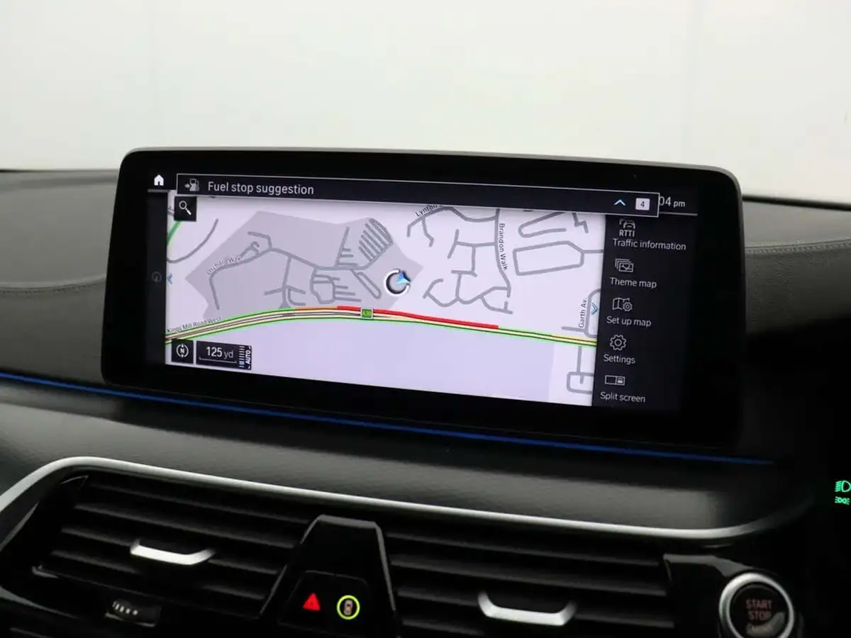 2022-bmw-5-series-20-530e-m-sport-saloon-4d-big-26