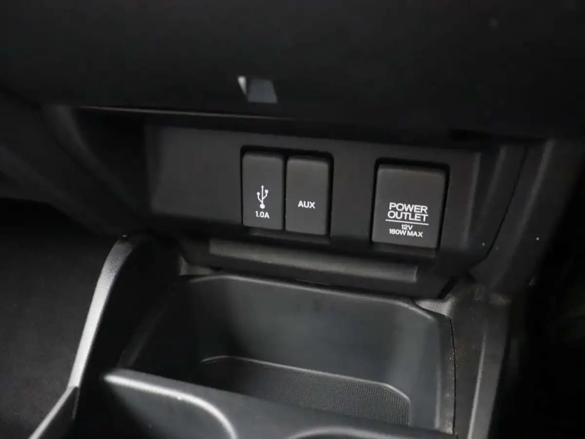 2019-honda-jazz-13-i-vtec-s-big-29