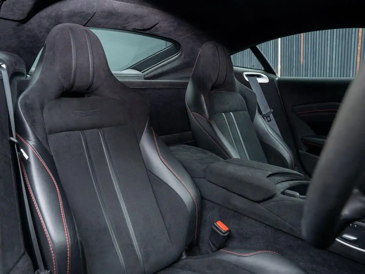 2020-aston-martin-vantage-40-v8-vantage-coupe-auto-big-1