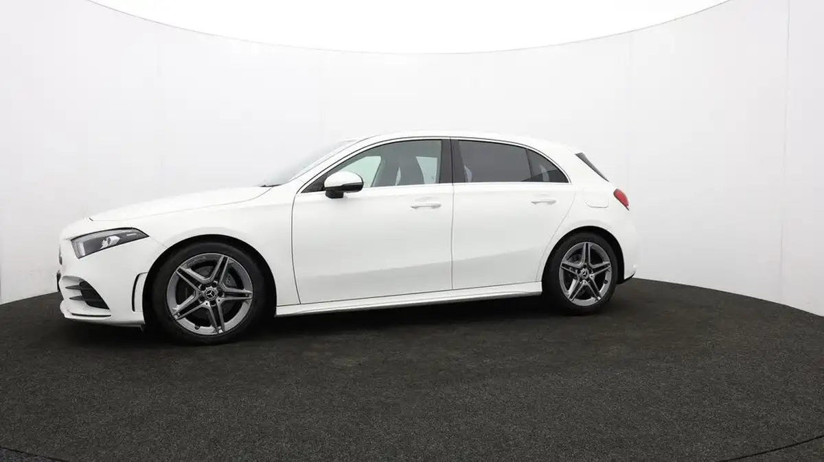2019-mercedes-benz-a-class-20-a220-amg-line-hatchback-5d-big-68