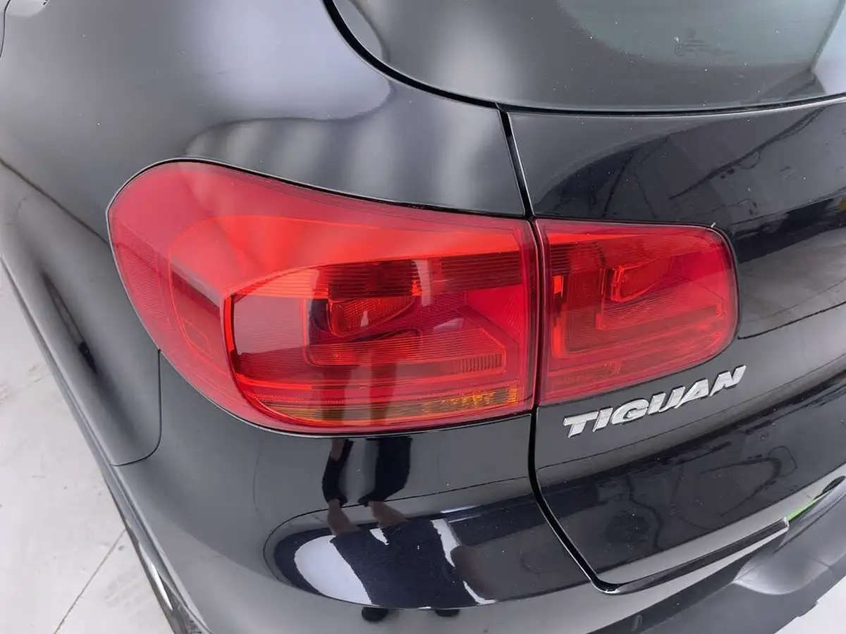 2016-volkswagen-tiguan-20tdi-match-edition-150ps-4motion-bmt-ss-big-19
