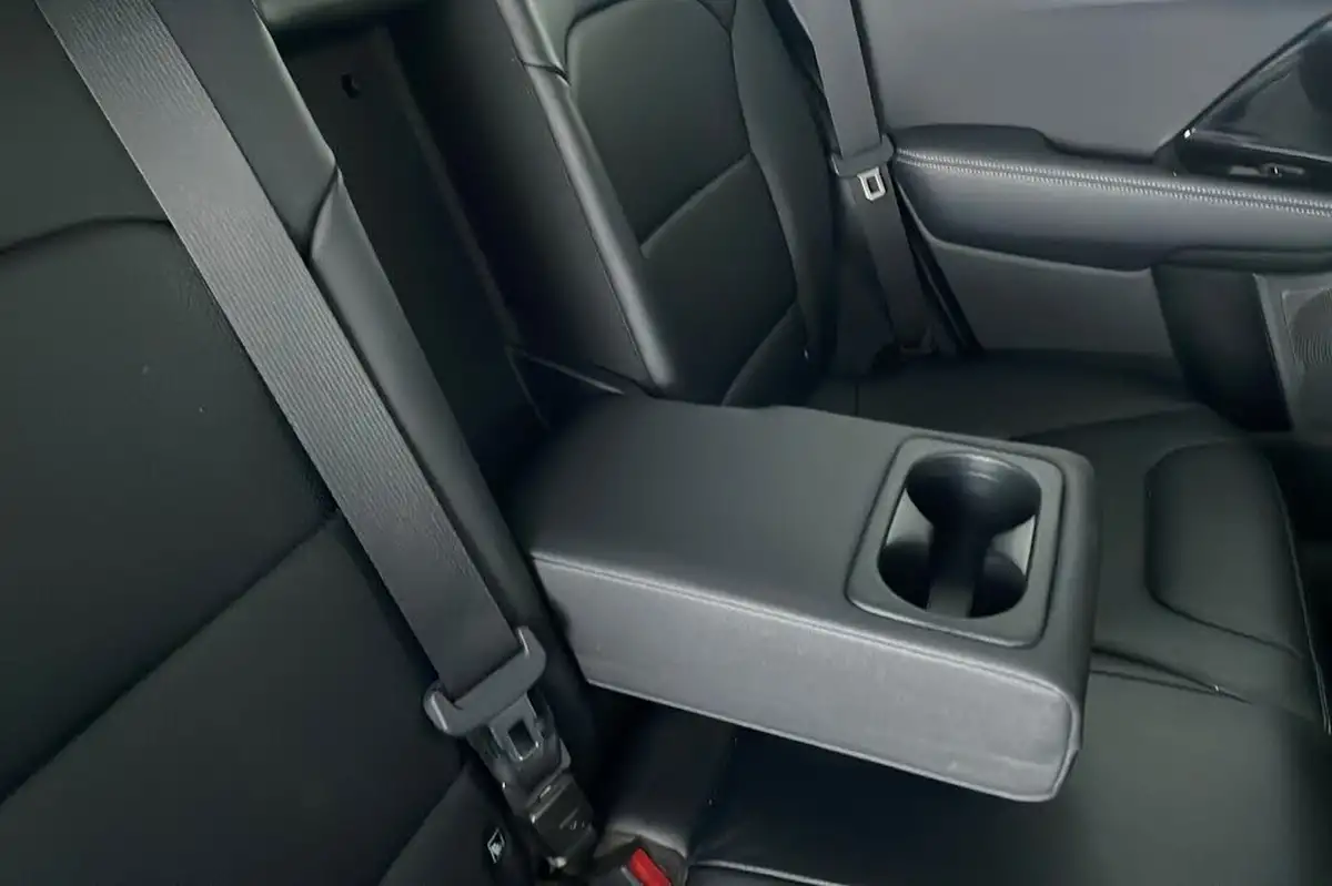 2022-kia-niro-16-gdi-3-156kwh-big-20
