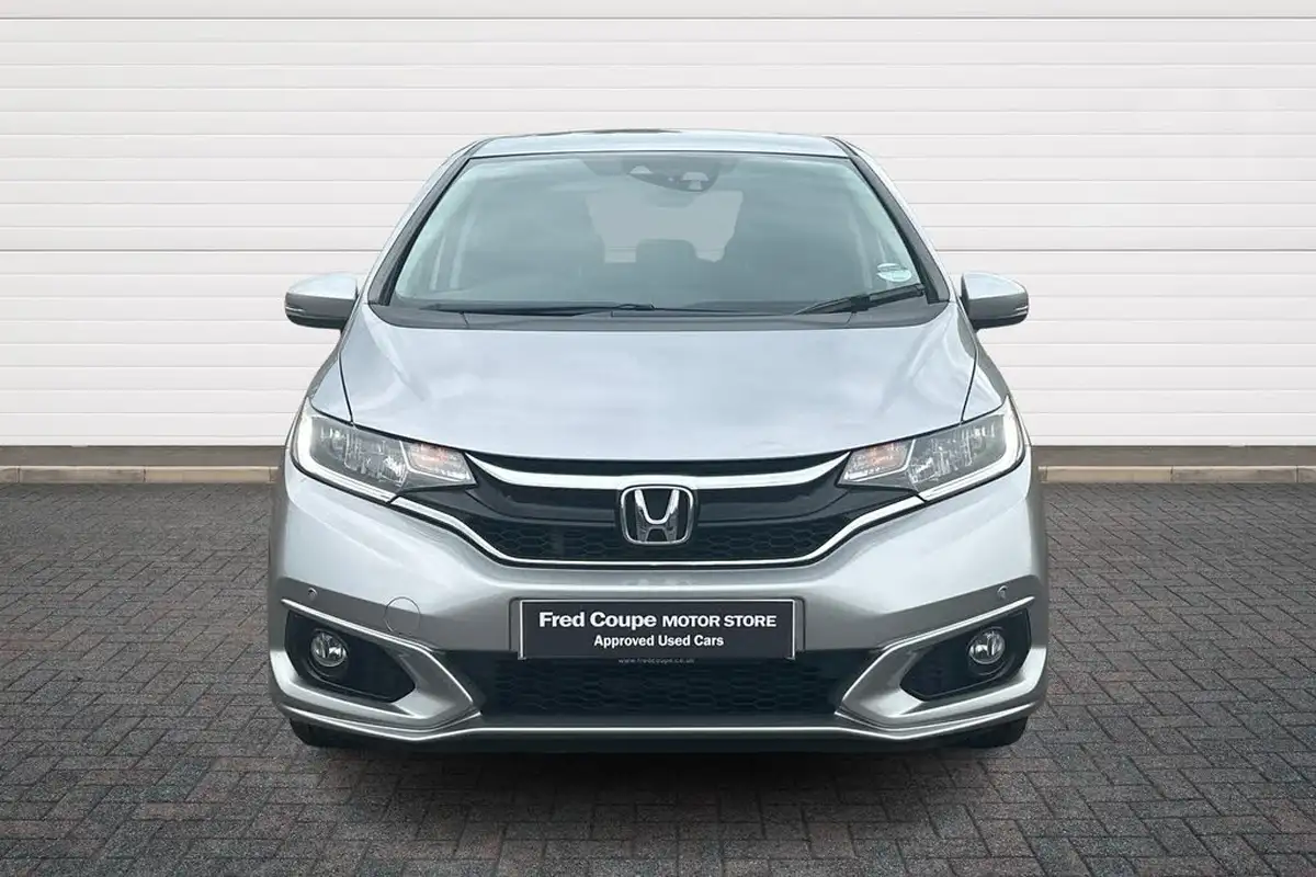 2018-honda-jazz-13-i-vtec-ex-navi-cvt-big-1
