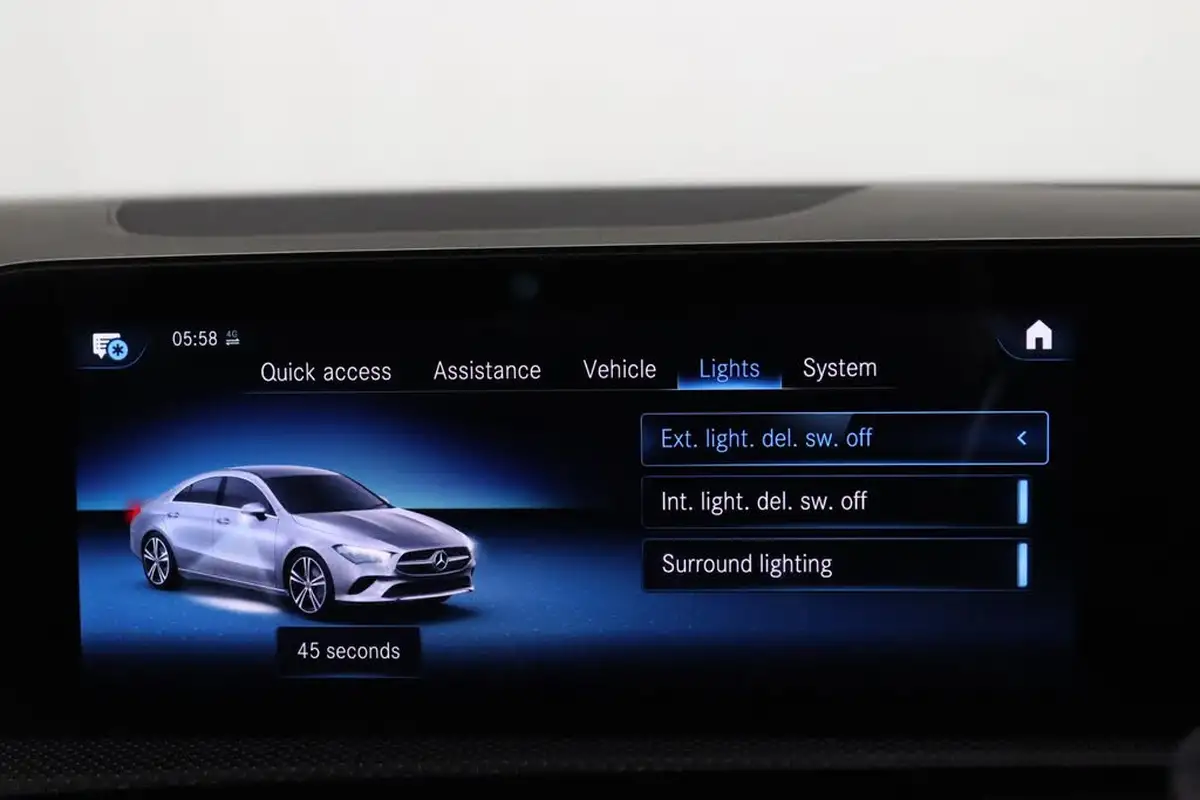 2021-mercedes-benz-cla-13-cla-200-amg-line-coupe-4d-big-37