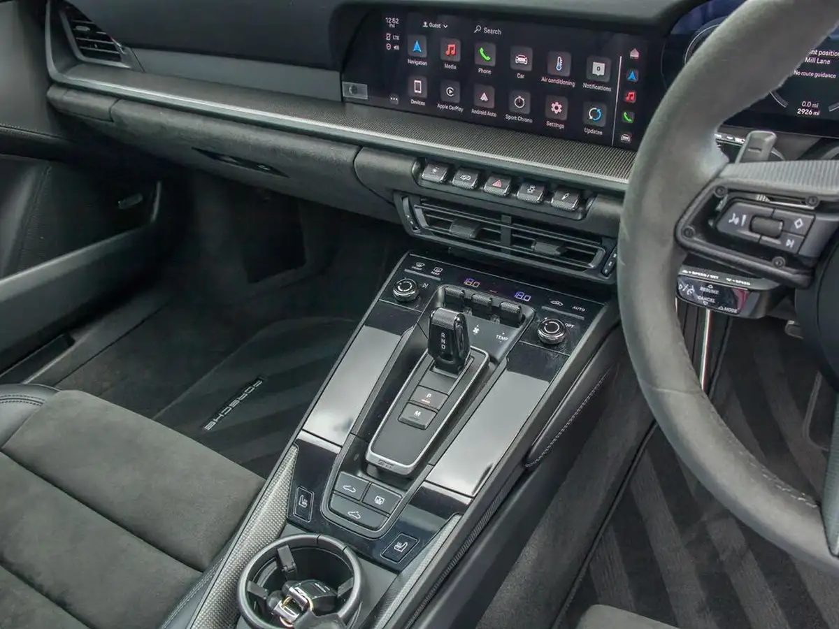 2023-porsche-911-30-carrera-gts-coupe-pdk-big-20