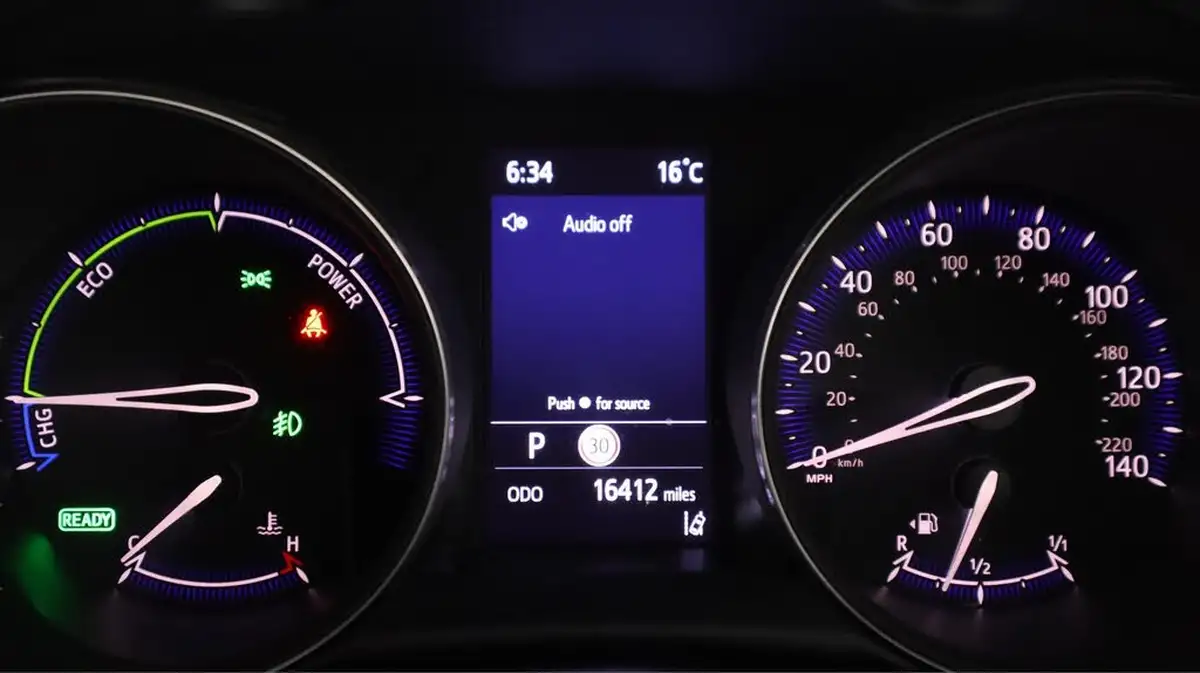2021-toyota-c-hr-18-vvt-i-icon-big-10