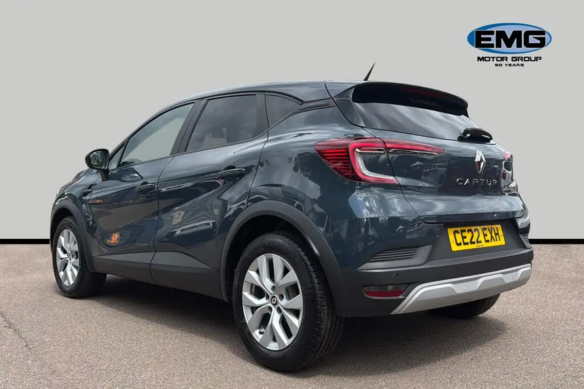 2022-renault-captur-10-tce-iconic-edition-big-4