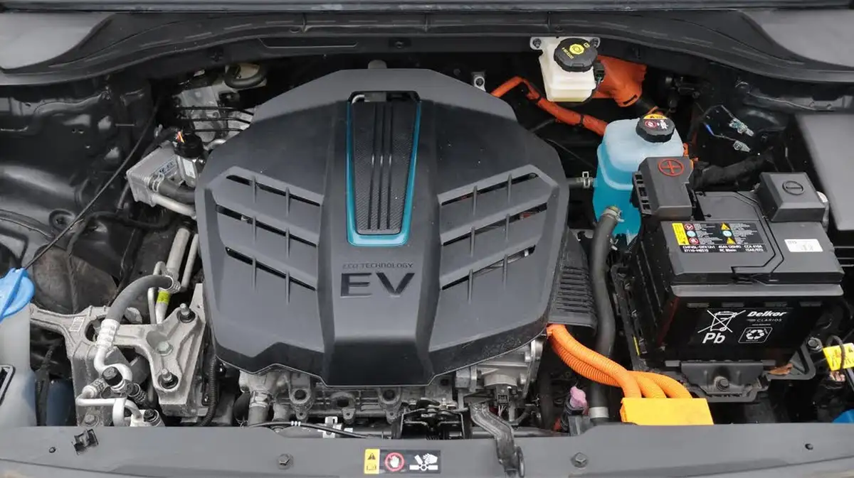 2022-kia-niro-ev-e-2-big-19