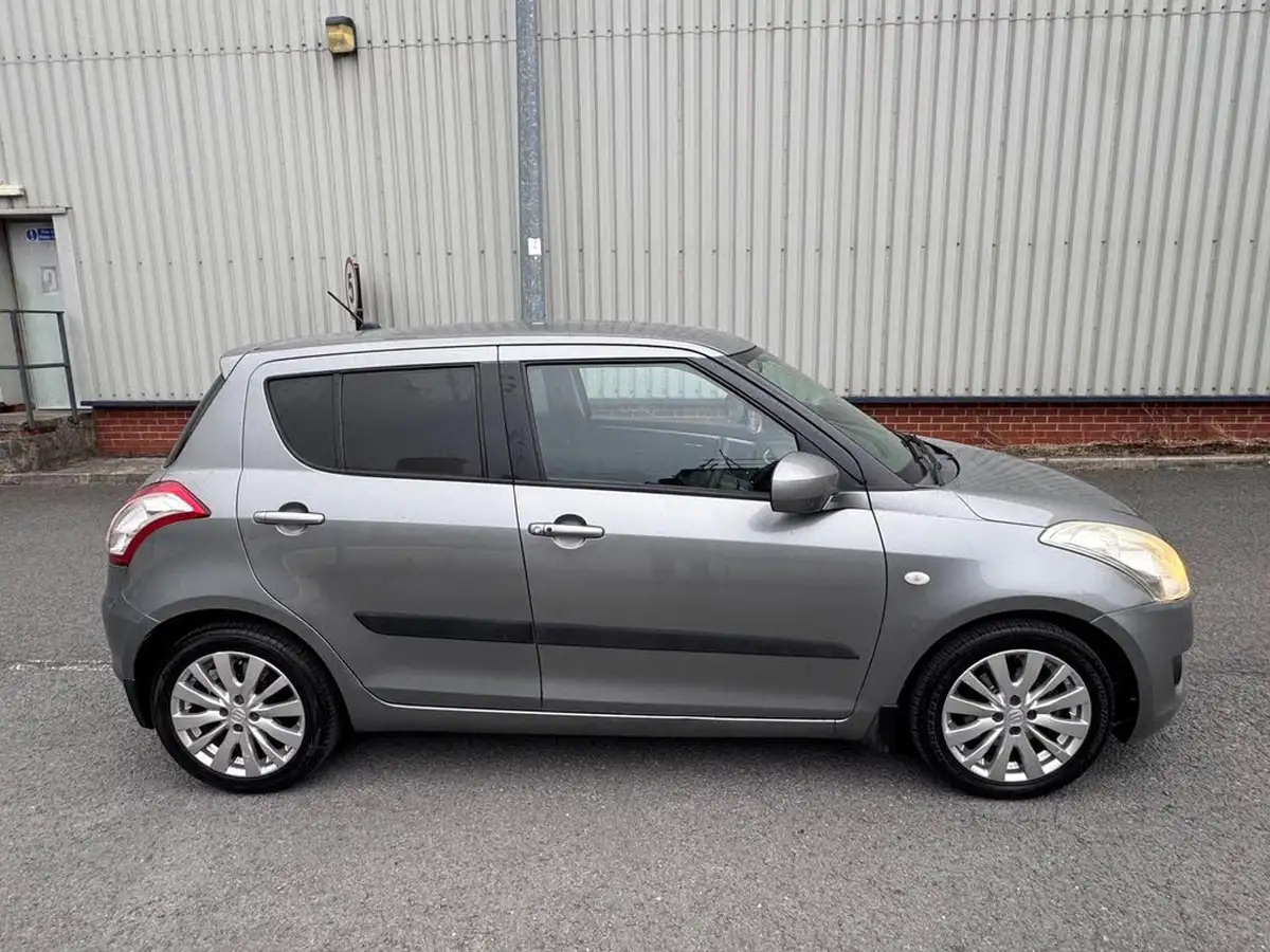 2010-suzuki-swift-12-sz4-5d-auto-big-3