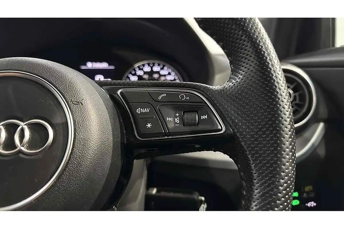 2018-audi-q2-14-tfsi-s-line-big-40