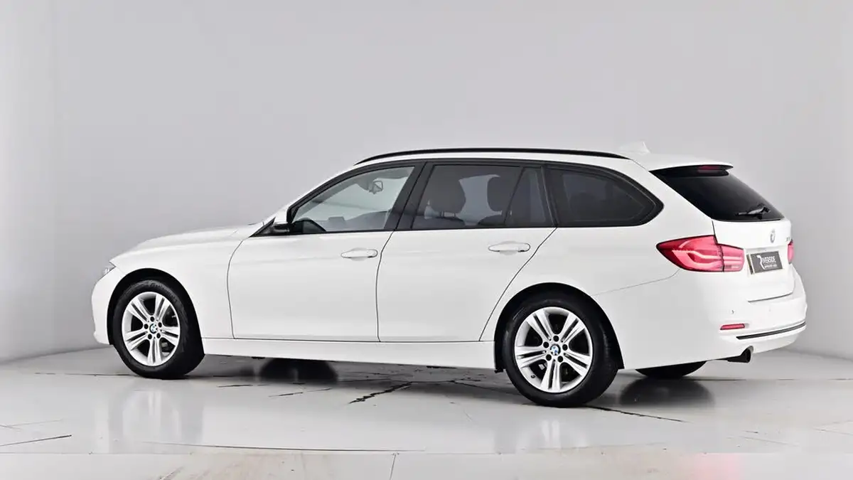 2017-bmw-3-series-15-318i-sport-touring-5d-big-61