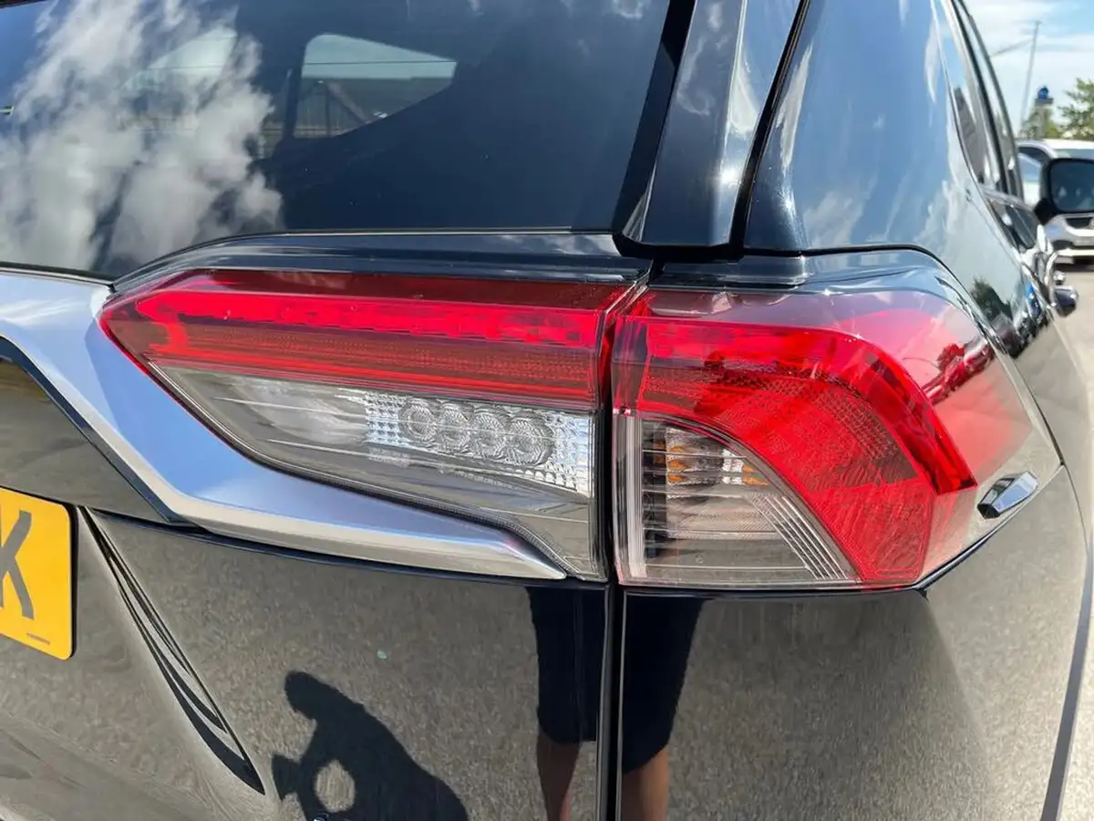 2022-toyota-rav4-25-vvt-i-design-219bhp-big-26