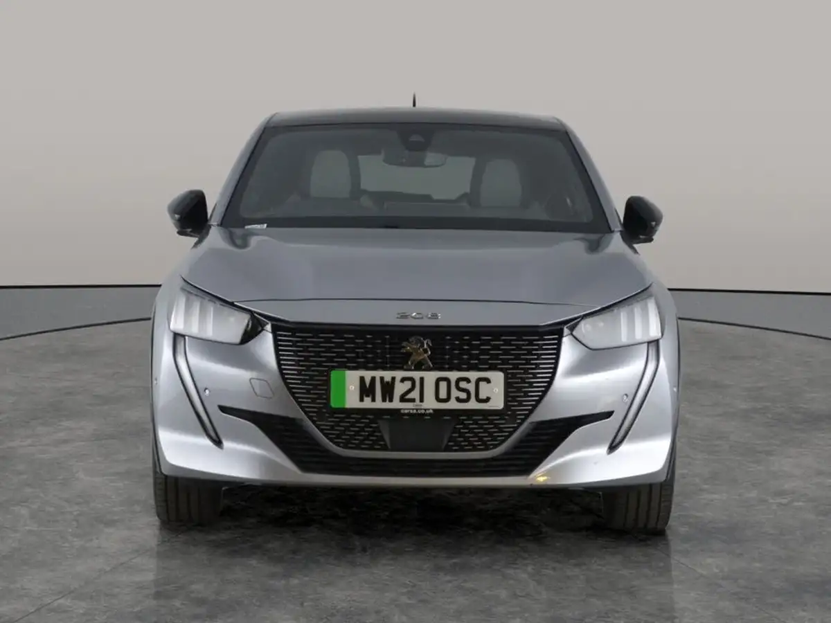 2021-peugeot-208-e-gt-premium-big-15