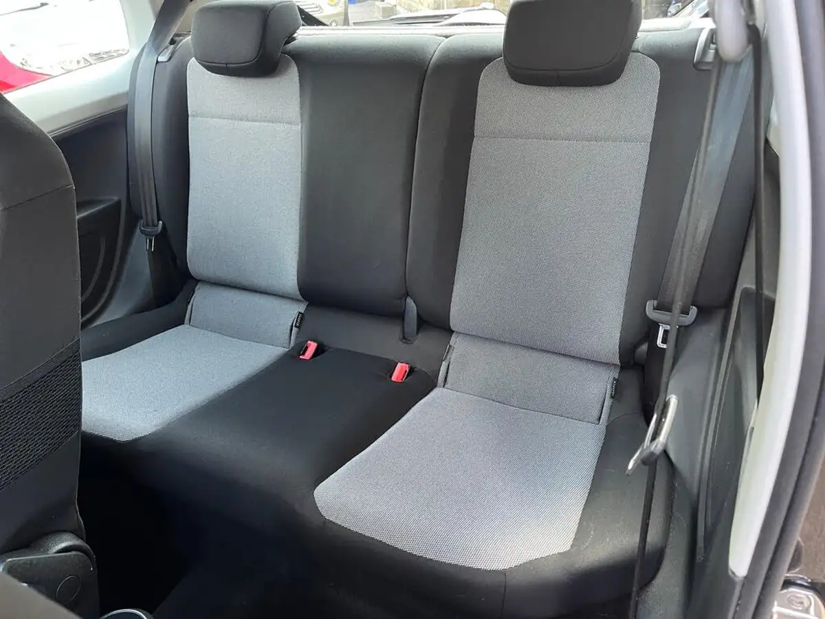 2014-skoda-citigo-10-se-60ps-3d-big-6