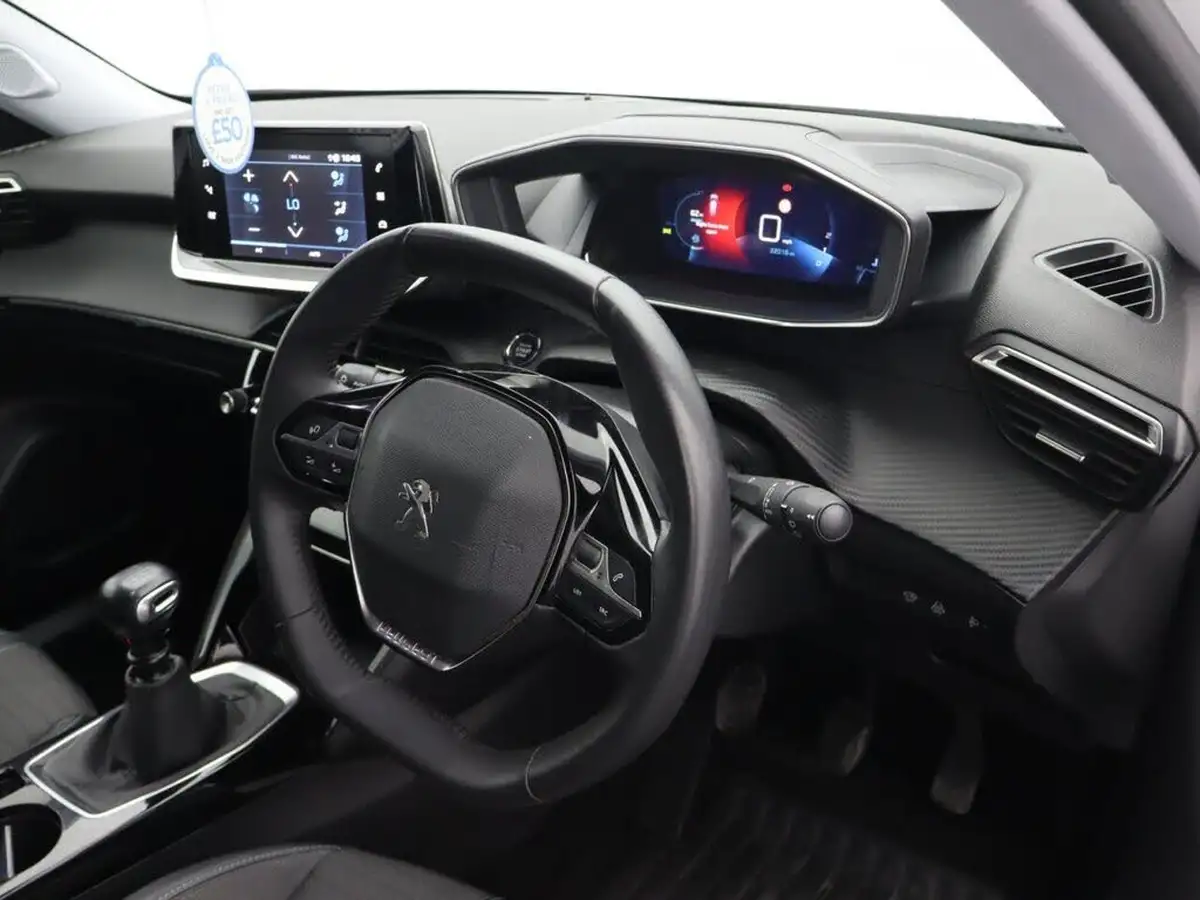 2022-peugeot-2008-suv-12-puretech-allure-premium-100bhp-big-11