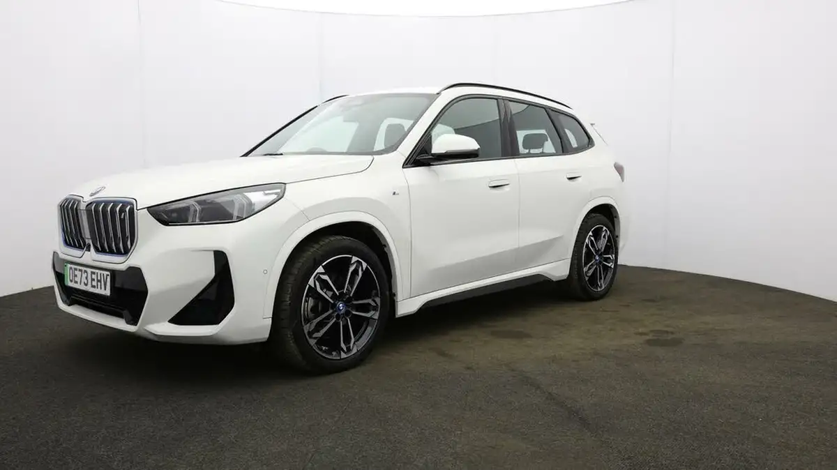 2023-bmw-ix1-e-xdrive30-m-sport-pro-packtech-plus-pack-big-30
