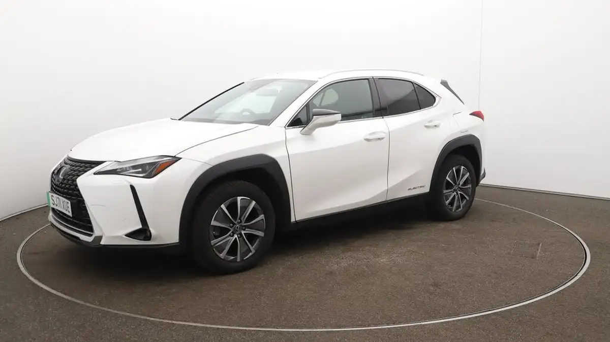 2021-lexus-ux-300e-e-ux-big-68