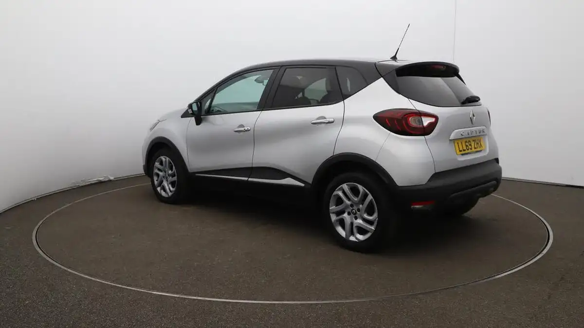 2019-renault-captur-13-tce-iconic-150bhp-ss-edc-auto-big-61