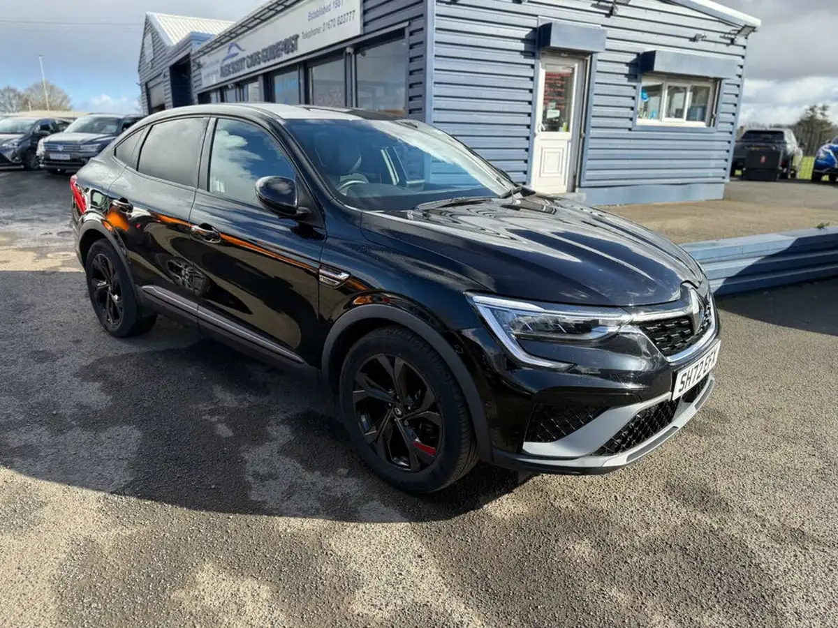 2023-renault-arkana-16-rs-line-big-18
