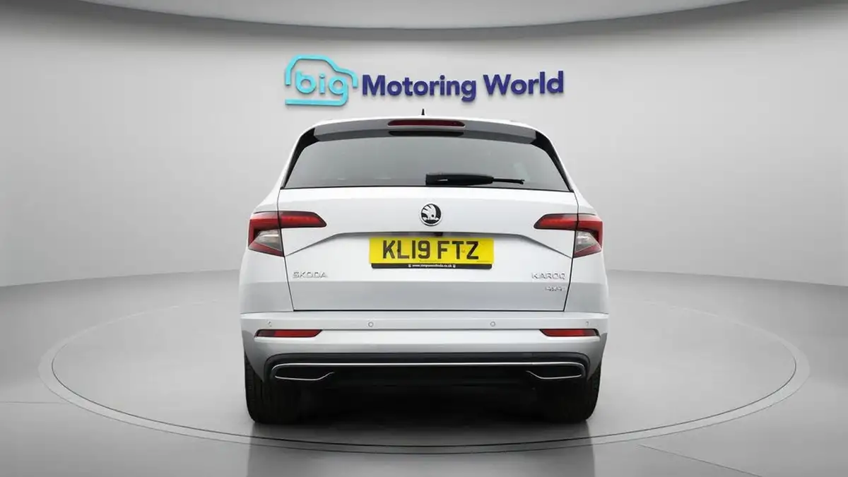 2019-skoda-karoq-20-tsi-sportline-big-6