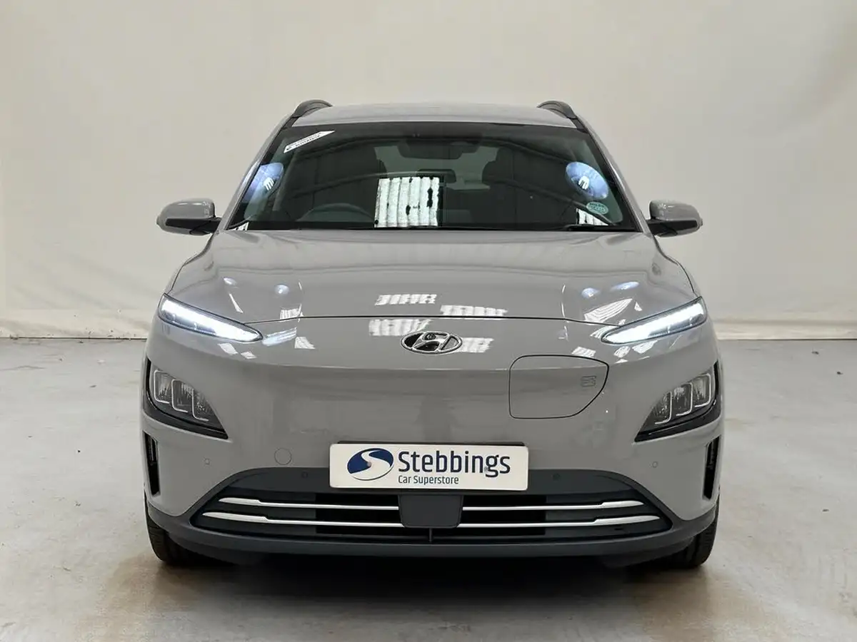 2023-hyundai-kona-e-premium-136ps-39kwh-big-2
