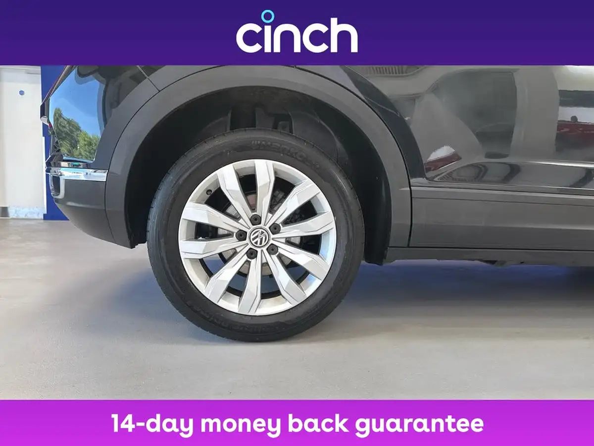 2019-volkswagen-t-roc-16tdi-se-big-25